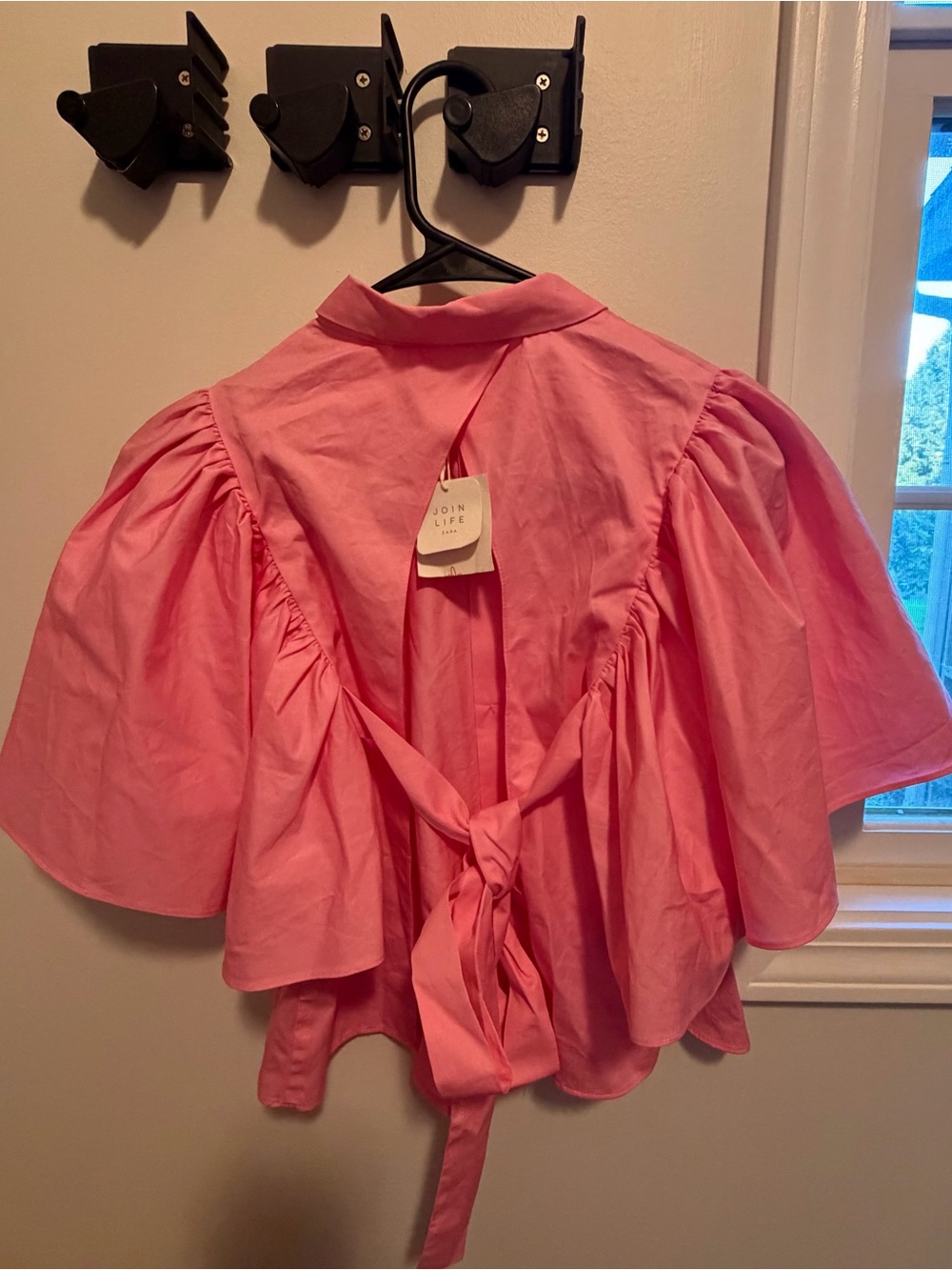 Zara Coral Pink Puff Sleeve Tie-Back Button Down Top